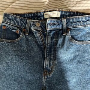 Abercrombie jeans